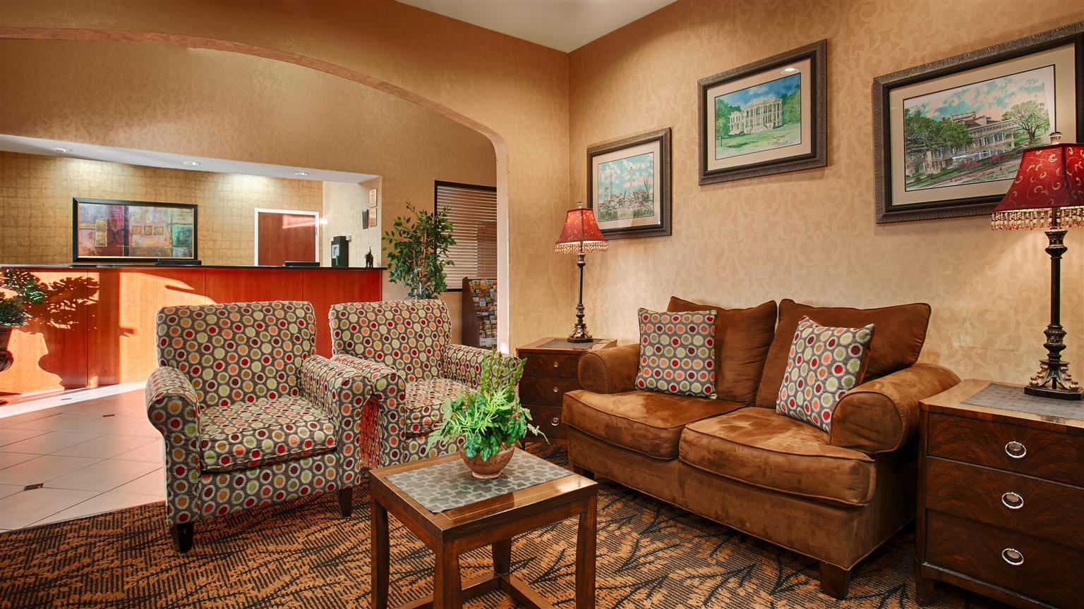 Western Hotel 2*